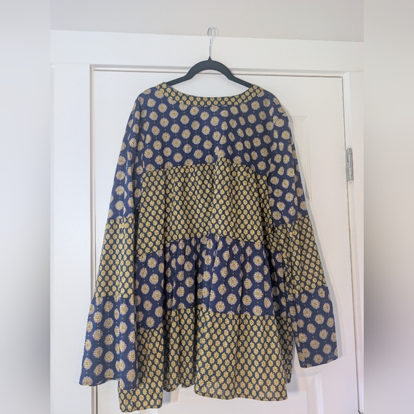 Earthbound Boho Navy and Gold Patterned Tunic 2XL - Picture 4 of 8